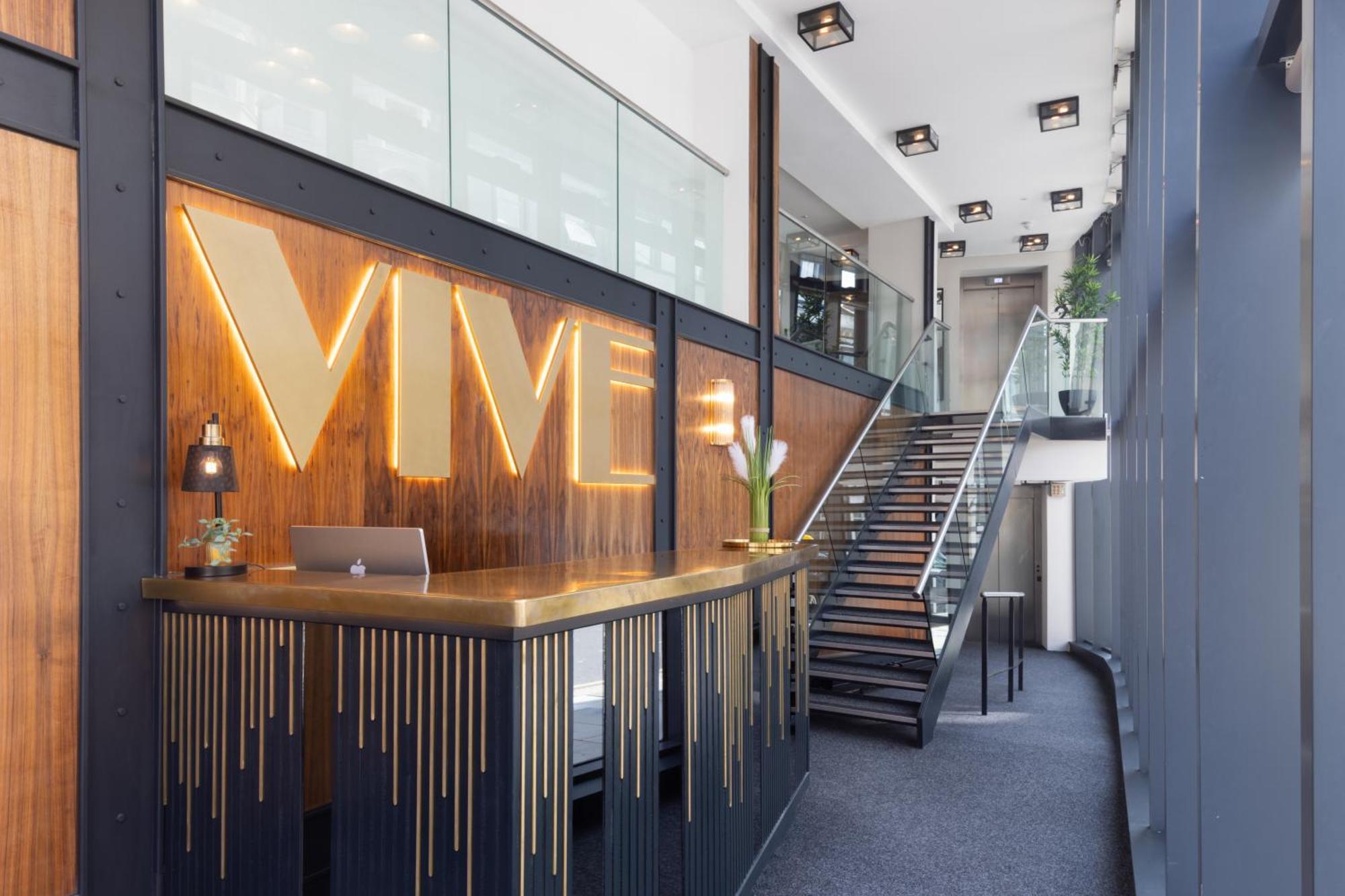 Vive Hotel เฮสติงส์ ภายนอก รูปภาพ